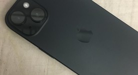 Mint
													Apple iPhone 15 - T-Mobile, Black, 128 GB, A2846, photo 2 of 7