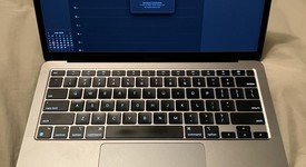 Good
													MacBook Air 2020 - 13" - Apple M1, Gray, 256 GB, 8 GB, photo 5 of 8