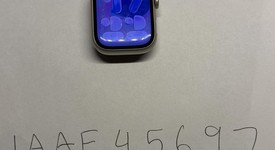 Good
													Apple Watch Series 7 41mm - Starlight, A2473 - GPS, Aluminum, photo 1 of 8
