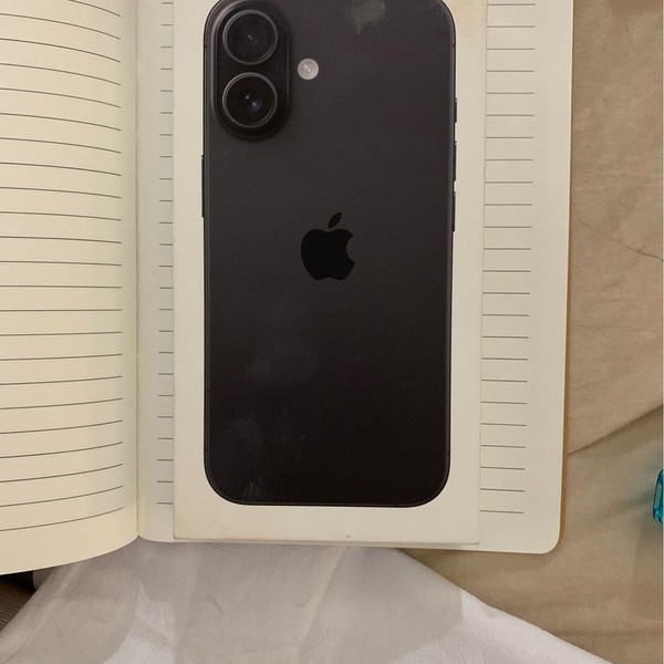Apple iPhone 16 - AT&T, 128 GB, Black, A3081