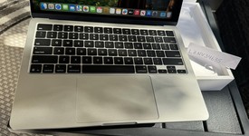 Mint
													MacBook Air 2025 (M4) - 13" - Apple M4, Silver, 256 GB, 16 GB, photo 4 of 39