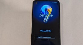 Good
													Asus Zenfone 9 - Unlocked, Silver, 128 GB, 8 GB, U.S., photo 2 of 4