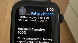 Mint
													Apple Watch SE 2nd Gen 44mm - Midnight, A2723 - GPS, Aluminum, photo 3 of 11