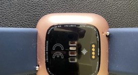 Good
													Fitbit Versa 2 - Gold, Special Edition, photo 5 of 7