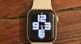 Good
													Apple Watch SE 2nd Gen 40mm - Starlight, A2722 - GPS, Aluminum, photo 4 of 5