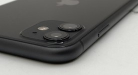 Fair
													Apple iPhone 11 - Unlocked, Black, 64 GB, A2111, photo 4 of 6