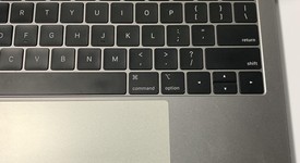Good
													MacBook Pro 2019 - 13" - I5, Gray, 256 GB, 8 GB, photo 5 of 12