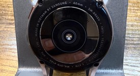 Good
													Samsung Galaxy Watch4 - Unlocked, Gold, 40mm, photo 4 of 6