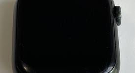 Good
													Apple Watch Series 7 45mm - Unlocked, Green, A2477 - Cellular, Aluminum, photo 2 of 6