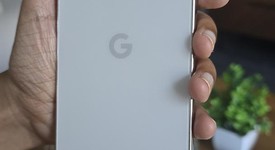 Mint
													Google Pixel 9 Pro - Unlocked, Porcelain, 128 GB, 16 GB, GR83Y, photo 5 of 9