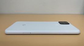 Good
													Google Pixel 4a 5G - Unlocked, White, 128 GB, 6 GB, G025E, photo 2 of 6
