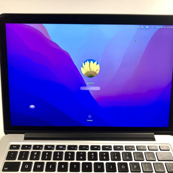 MacBook Pro 2015 (Retina) - 13 inch - 128 GB, Silver, 8 GB