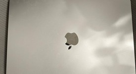 Mint
													MacBook Air 2024 (M3) - 15" - Apple M3, Silver, 256 GB, 8 GB, 10-core GPU, photo 1 of 21