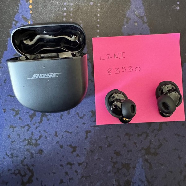 Bose QuietComfort Earbuds II - Black