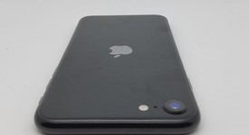 Good
													Apple iPhone SE 2nd Gen 2020 - Unlocked, Black, 64 GB, A2275, photo 5 of 7