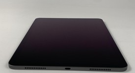 Good
													Apple iPad Air 4th Gen - Unlocked, Silver, 64 GB, A2324, photo 2 of 7