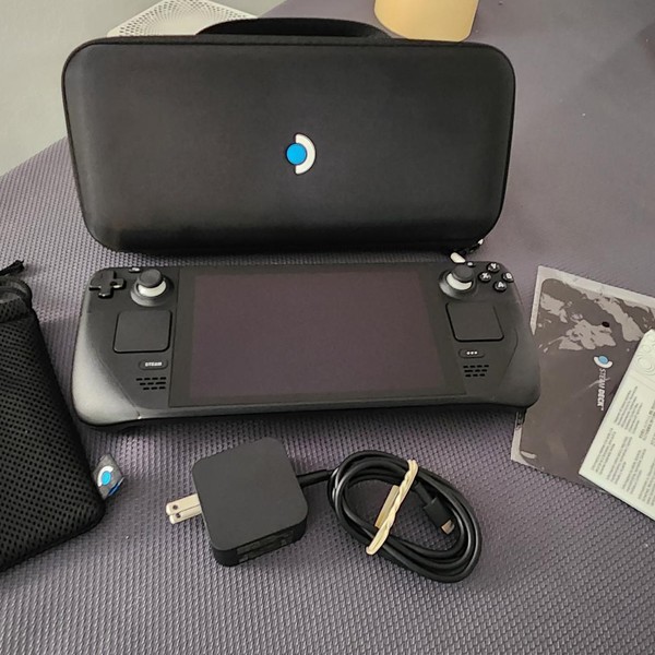 Steam Deck - 512 GB, Black, 16 GB, AMD