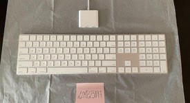 Used
													Apple Magic Keyboard with Numeric Keypad, photo 1 of 2