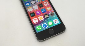 Good
													Apple iPhone SE 1st Gen 2016 - Unlocked, Grey, 32 GB, A1662, photo 1 of 12