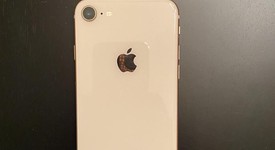 Mint
													Apple iPhone 8 - Verizon, Gold, 64 GB, A1863, photo 5 of 12