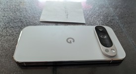 Mint
													Google Pixel 9 Pro - Unlocked, Porcelain, 128 GB, 16 GB, GR83Y, photo 4 of 8