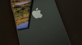 Fair
													Apple iPhone 13 - Unlocked, Midnight, 128 GB, A2482, photo 5 of 6