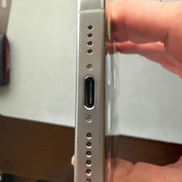 Apple iPhone 15 Pro Max - Unlocked, 256 GB, White, A2849