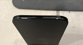 Mint
													Apple iPhone Air - Unlocked, Space Black, 256 GB, A3260, photo 3 of 5