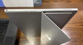 Good
													Microsoft Surface Pro 6 - Wi-Fi, Silver, 128 GB, 8 GB, photo 4 of 6