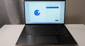 Mint
													Asus Zenbook, photo 2 of 5