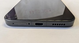 Mint
													Xiaomi 15T - Unlocked Non-US, Black, 512 GB, 12 GB, photo 3 of 17