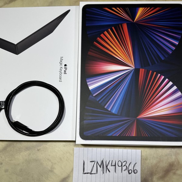 Apple iPad Pro 12.9 inch 5th Gen 2021 - Wi-Fi, 256 GB, Gray