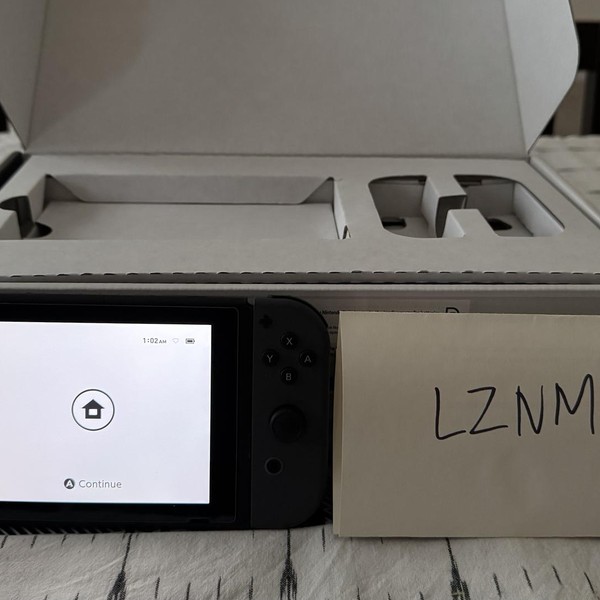 Nintendo Switch - 32 GB, Grey