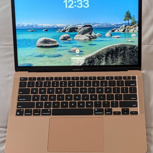MacBook Air 2020 - 13 inch - 256 GB, Gold, 8 GB, Apple M1