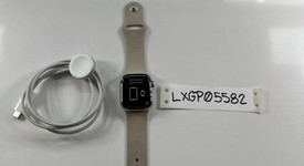 Good
													Apple Watch Series 7 41mm - Unlocked, Silver, A2475 - Cellular, Stainless, photo 1 of 7