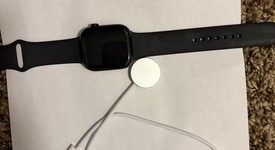 Mint
													Apple Watch Series 10 46mm - Unlocked, Black, A3003 - Cellular, Aluminum, photo 2 of 8