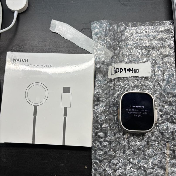 Apple Watch Ultra 49mm - Unlocked, Titanium, A2622