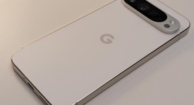 Mint
													Google Pixel 9 Pro XL - T-Mobile, Porcelain, 256 GB, 16 GB, GGX8B, photo 3 of 10