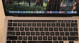 Good
													MacBook Pro 2020 - 13" - I5, Gray, 256 GB, 8 GB, photo 1 of 9