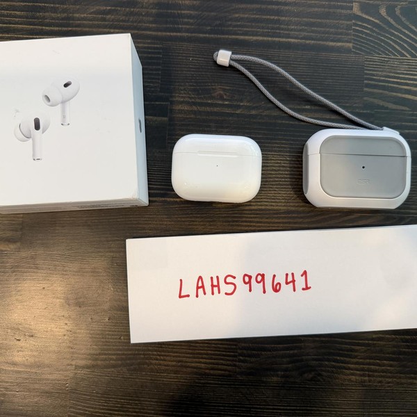 Apple AirPods Pro 2 - USB-C
