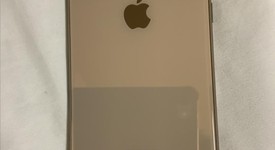 Fair
													Apple iPhone Xs Max - Unlocked, Gold, 64 GB, A1921, photo 4 of 8