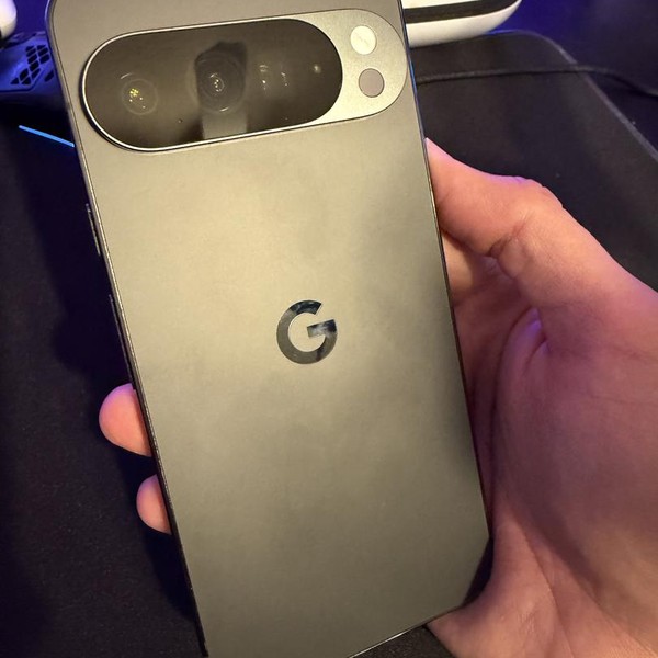 Google Pixel 10 Pro XL - Unlocked, 256 GB, Obsidian, GUL82