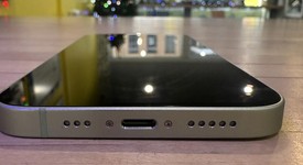 Good
													Apple iPhone 12 - AT&T, Green, 64 GB, A2172, photo 4 of 5