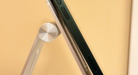 Good
													Apple iPhone 13 Mini - Unlocked, Green, 128 GB, A2481, photo 3 of 10