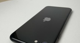 Mint
													Apple iPhone SE 2nd Gen 2020 - Verizon, Black, 64 GB, A2275, photo 4 of 4