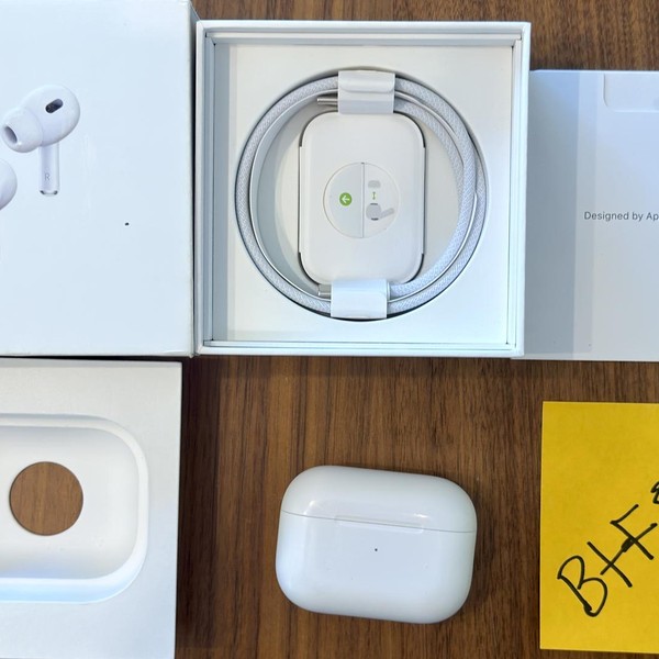 Apple AirPods Pro 2 - USB-C