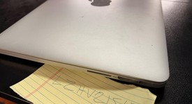 Fair
													MacBook Pro 2015 (Retina) - 13" - Silver, 256 GB, 8 GB, photo 5 of 19