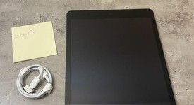 Mint
													Apple iPad 9th Gen - Wi-Fi, Gray, 64 GB, A2602, photo 2 of 9
