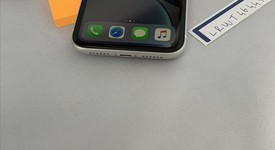 Mint
													Apple iPhone Xr - T-Mobile, White, 64 GB, A1984, photo 3 of 7