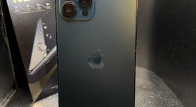 Good
													Apple iPhone 12 Pro Max - Unlocked, Pacific Blue, 256 GB, A2342, photo 5 of 11